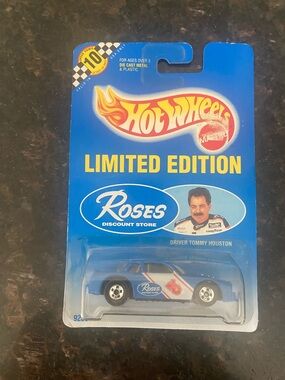 Hot Wheels Limited Edition Roses Discount Store Blue Die-Cast Car